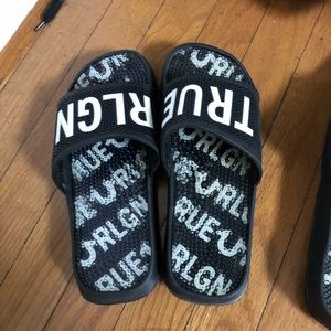 True Religion Slides